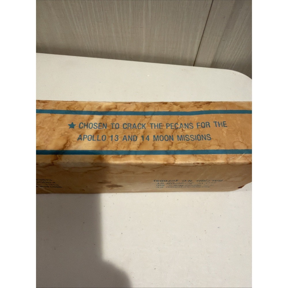Vtg Texas Native Inertia Nutcracker Model #7141 w/ Original Box - Picture 4 of 8